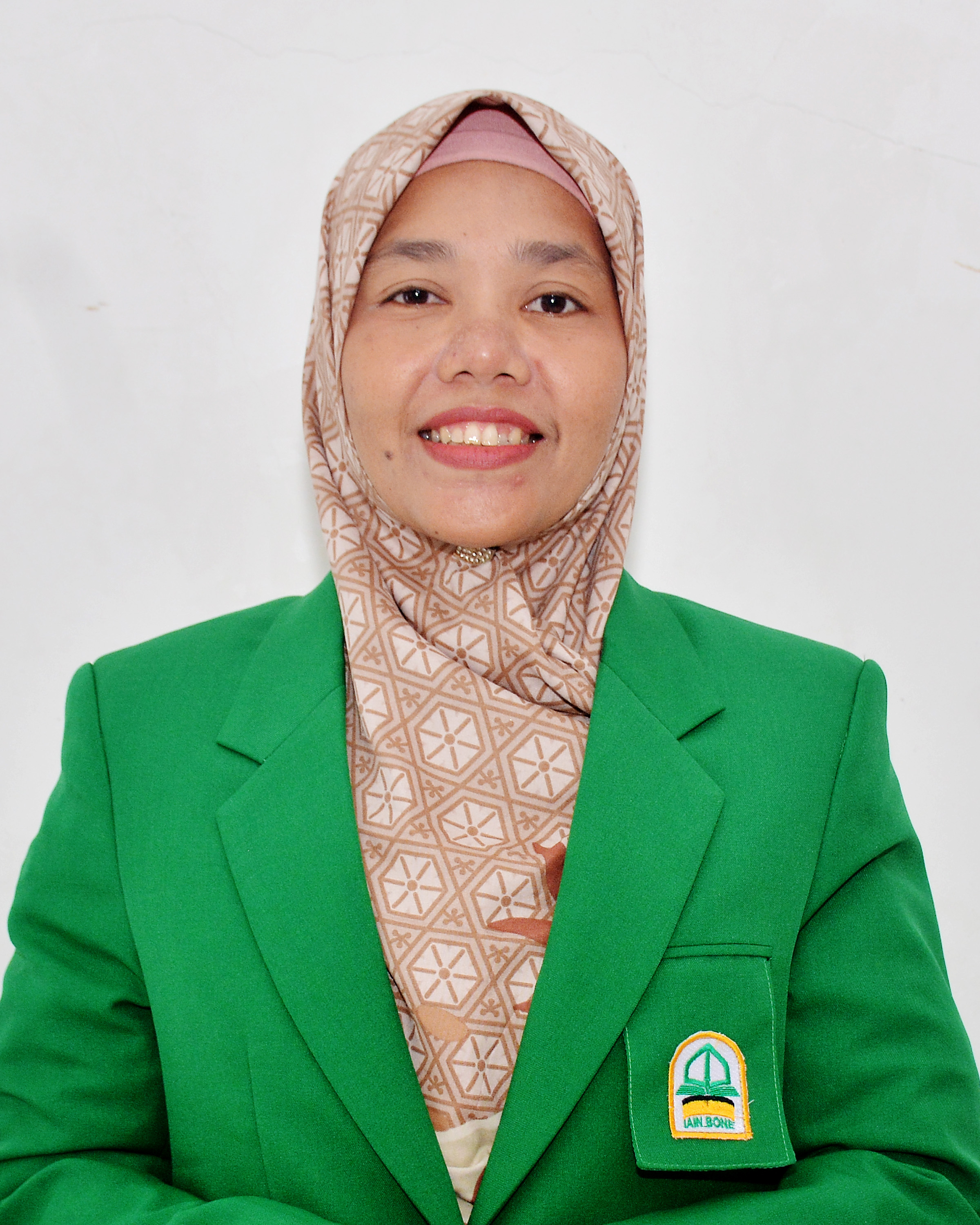 Evelina Satriya Salam, S.Pd., M.Pd